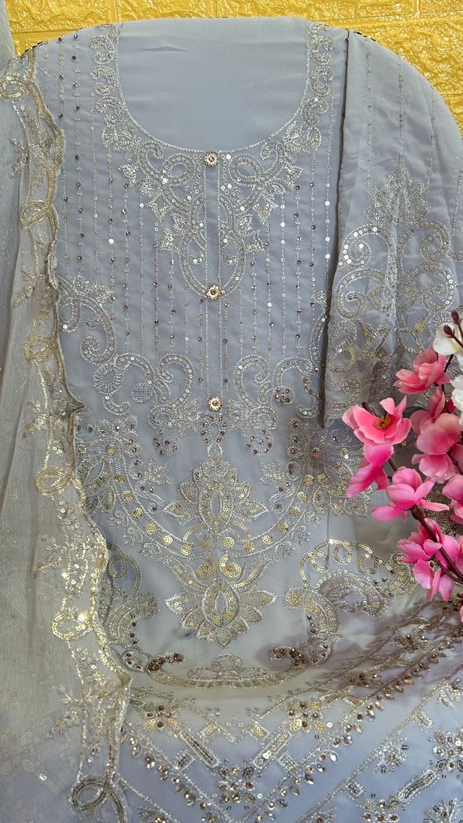 Serine Pakistani Suit S-147 Design 4