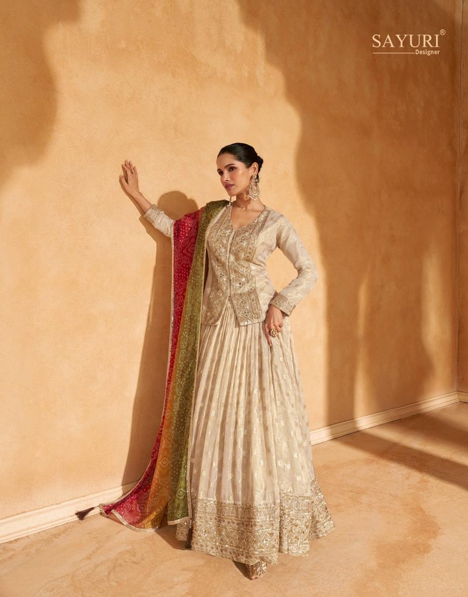 SAYURI DESIGNER TORAN 5586-5587 1