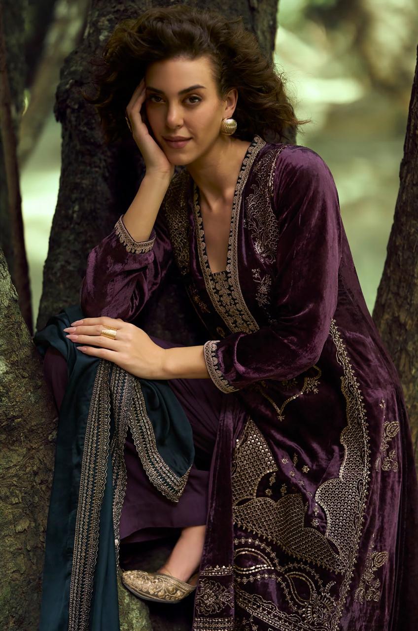 AIQA THE LADY OF LAKE SERIES A-1801-1806 VELVET SUIT 4