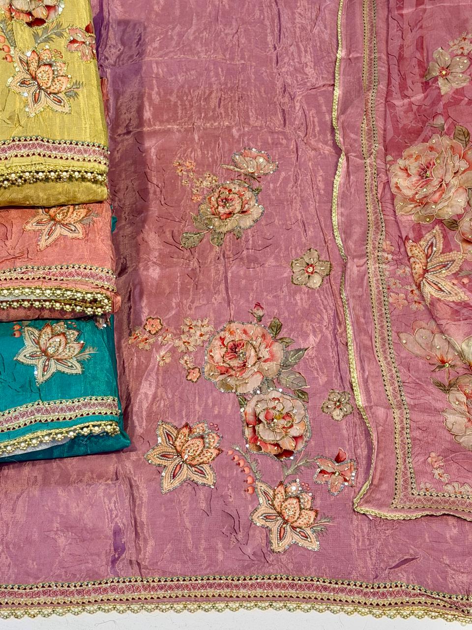 SIARA UNSTITCHED ORGANZAFOUR MATCHING SUIT 5