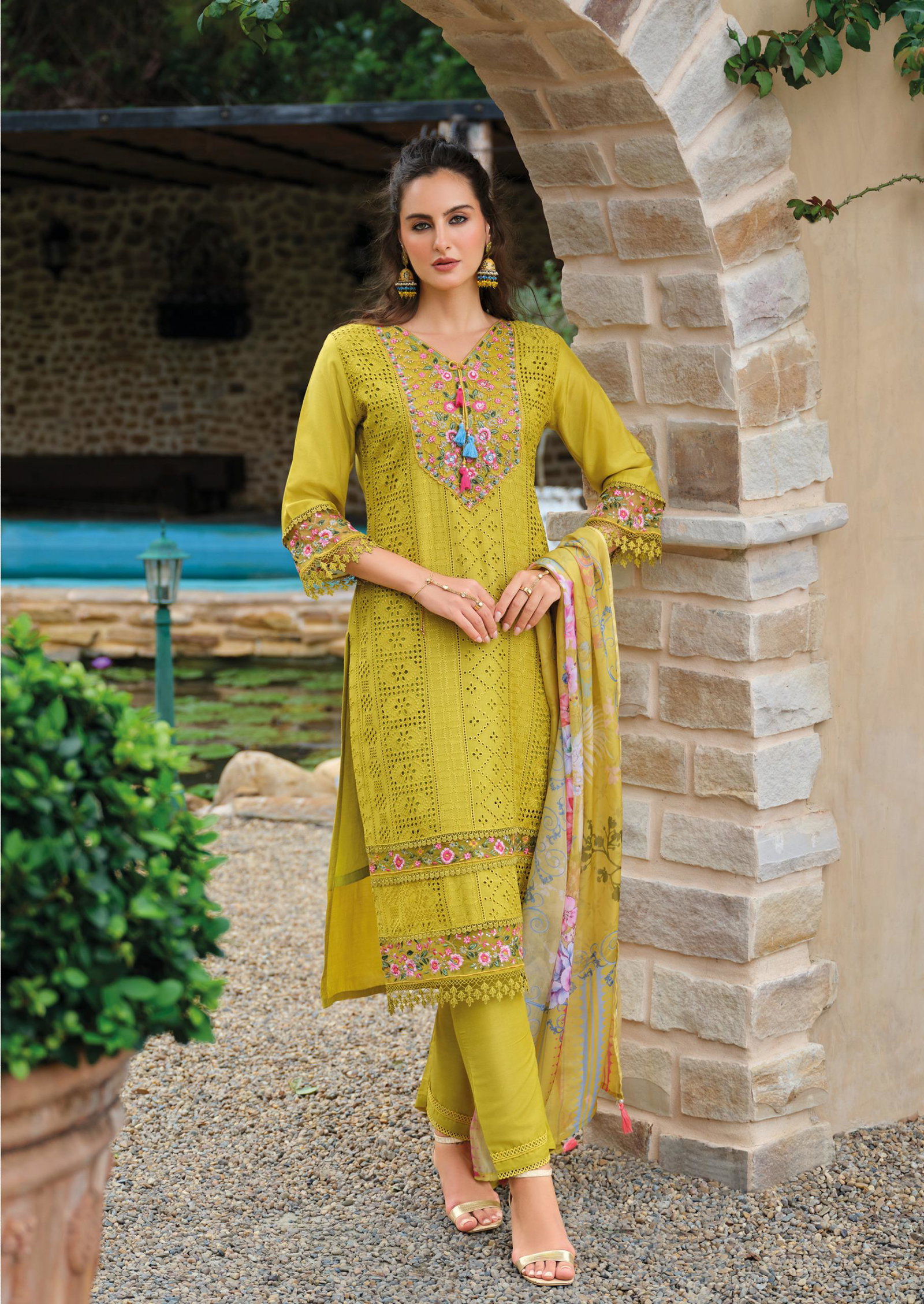 LADY LEELA IZAHAR READYMADE 3 PCS KURTI SERIES 31131-31136 1
