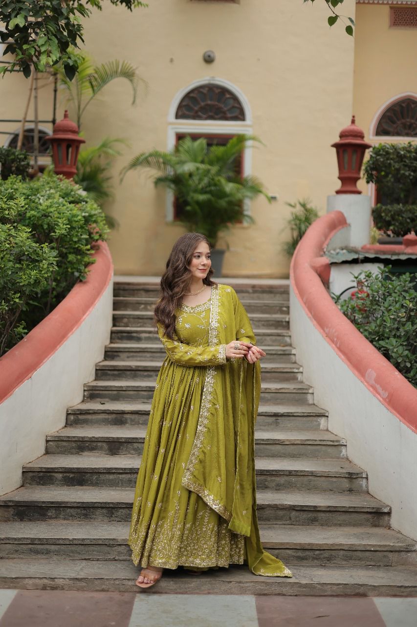 PREMIUM READYMADE TOP SHARA DUPPATA SERIES 9193 10