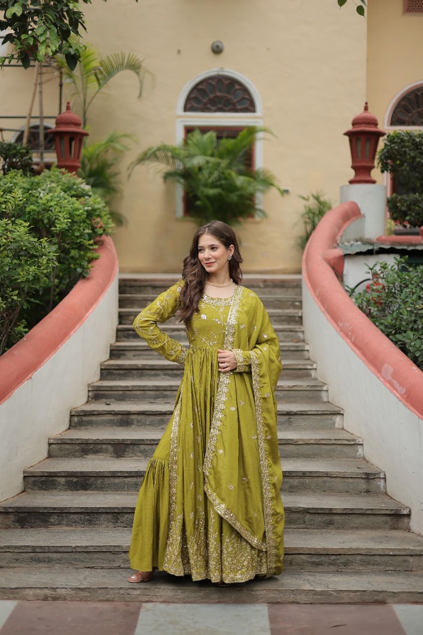 PREMIUM READYMADE TOP SHARA DUPPATA SERIES 9193 12
