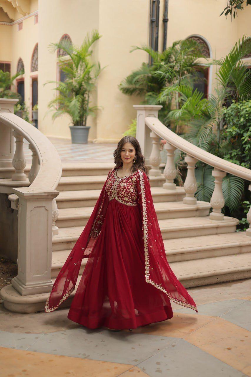 LV WEAR PRESENT PREMIUM READYMADE GOWN SERIES' 9195 10