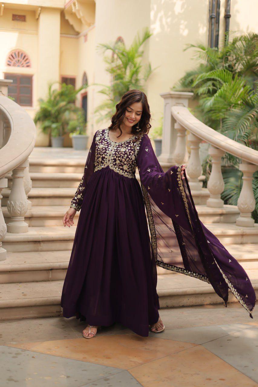 LV WEAR PRESENT PREMIUM READYMADE GOWN SERIES' 9195 4