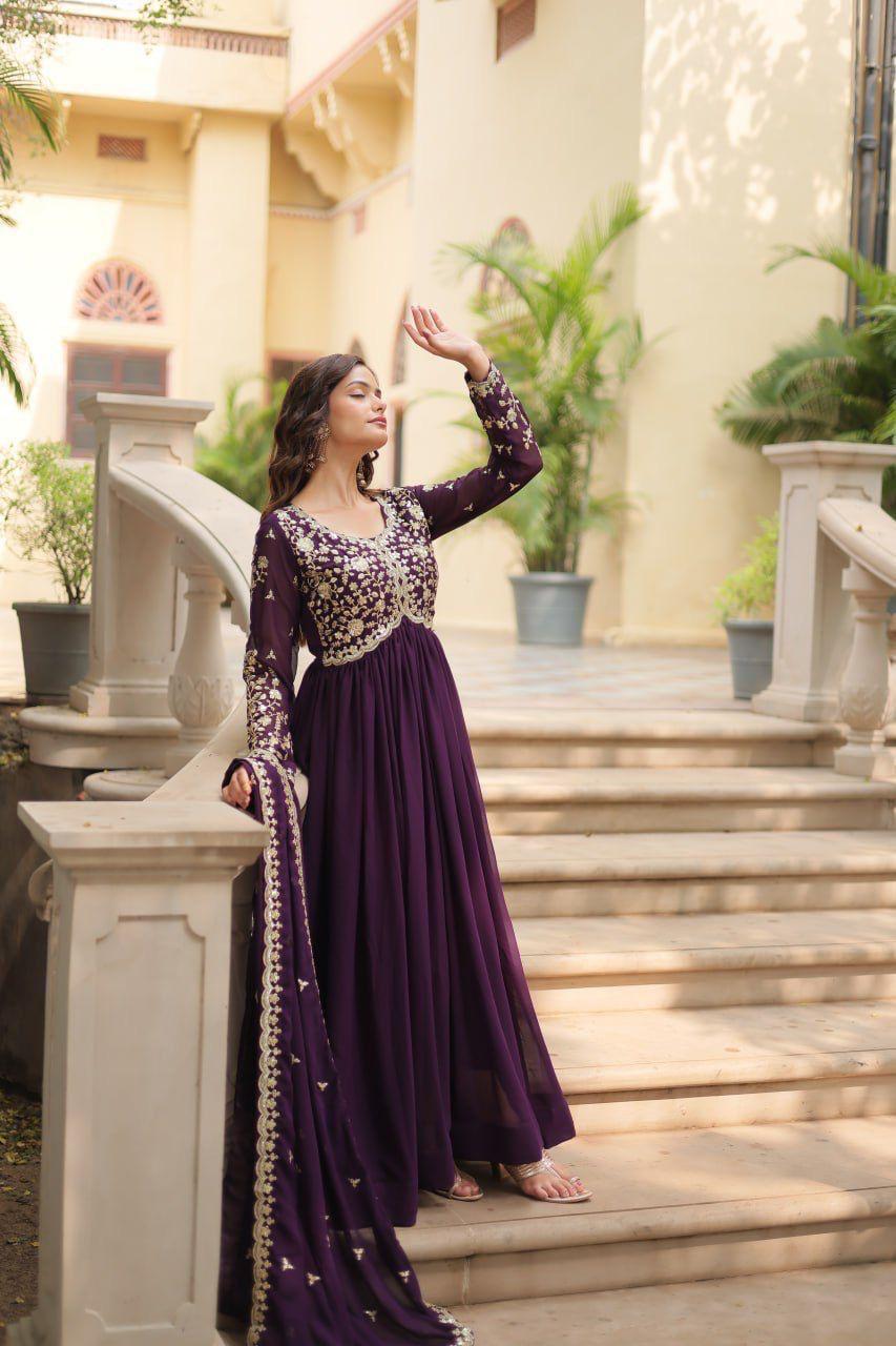 LV WEAR PRESENT PREMIUM READYMADE GOWN SERIES' 9195 3