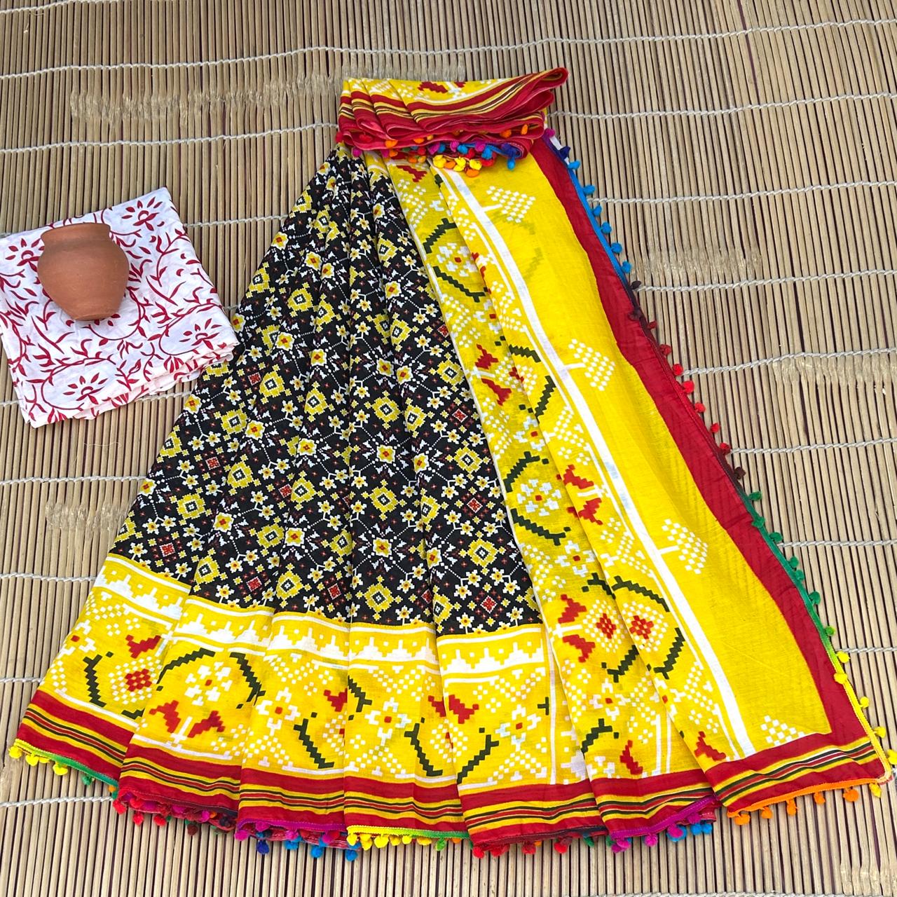 BAGRU PRESENT BLOCK PRINT SAREE WITH POMPOM 7