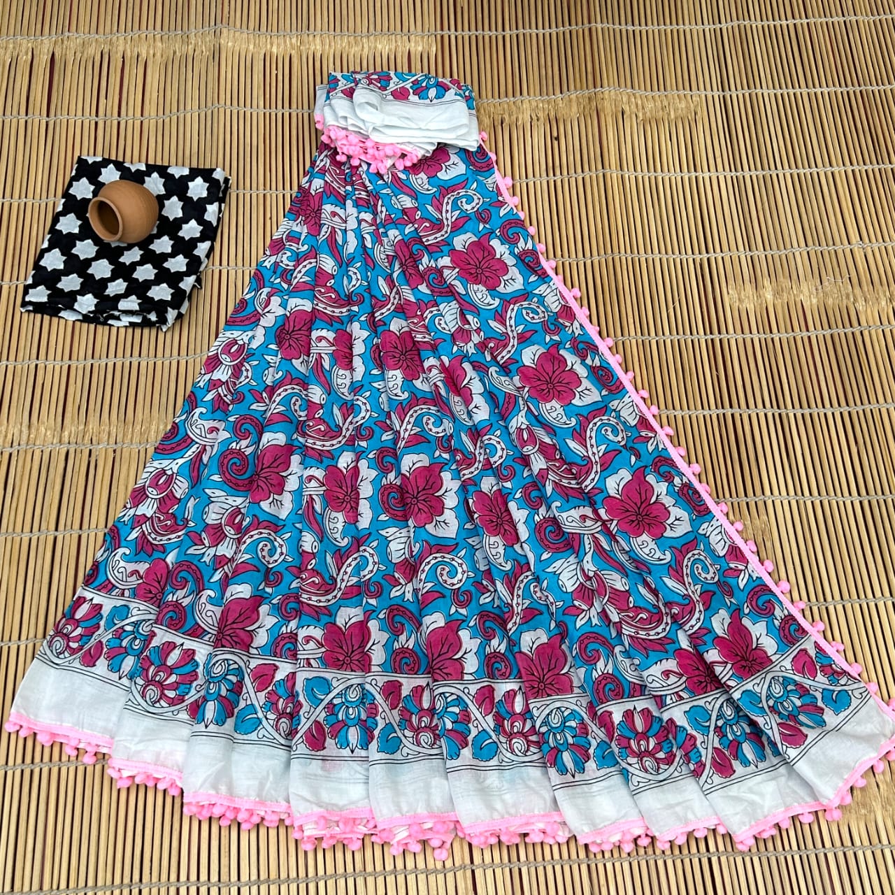 BAGRU PRESENT BLOCK PRINT SAREE WITH POMPOM 24