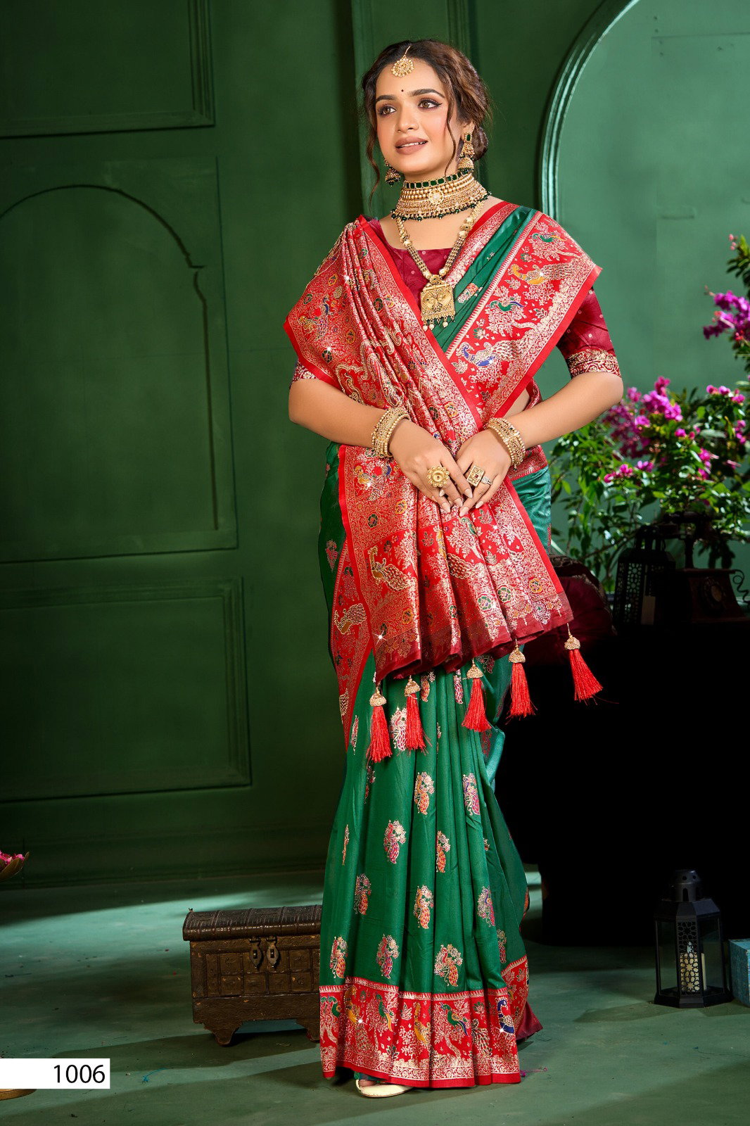 SAROJ PRESENT VEEDA SILK SWORSKI SERIES 1001-1006 4