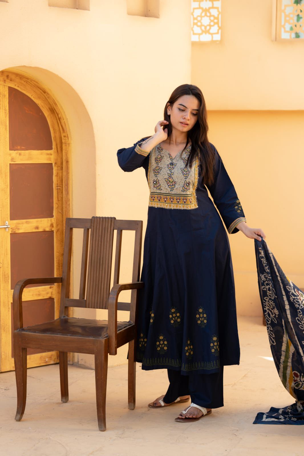 AARNA CREATION PRESENT THREE PIECE READYMADE KURTI SET 3