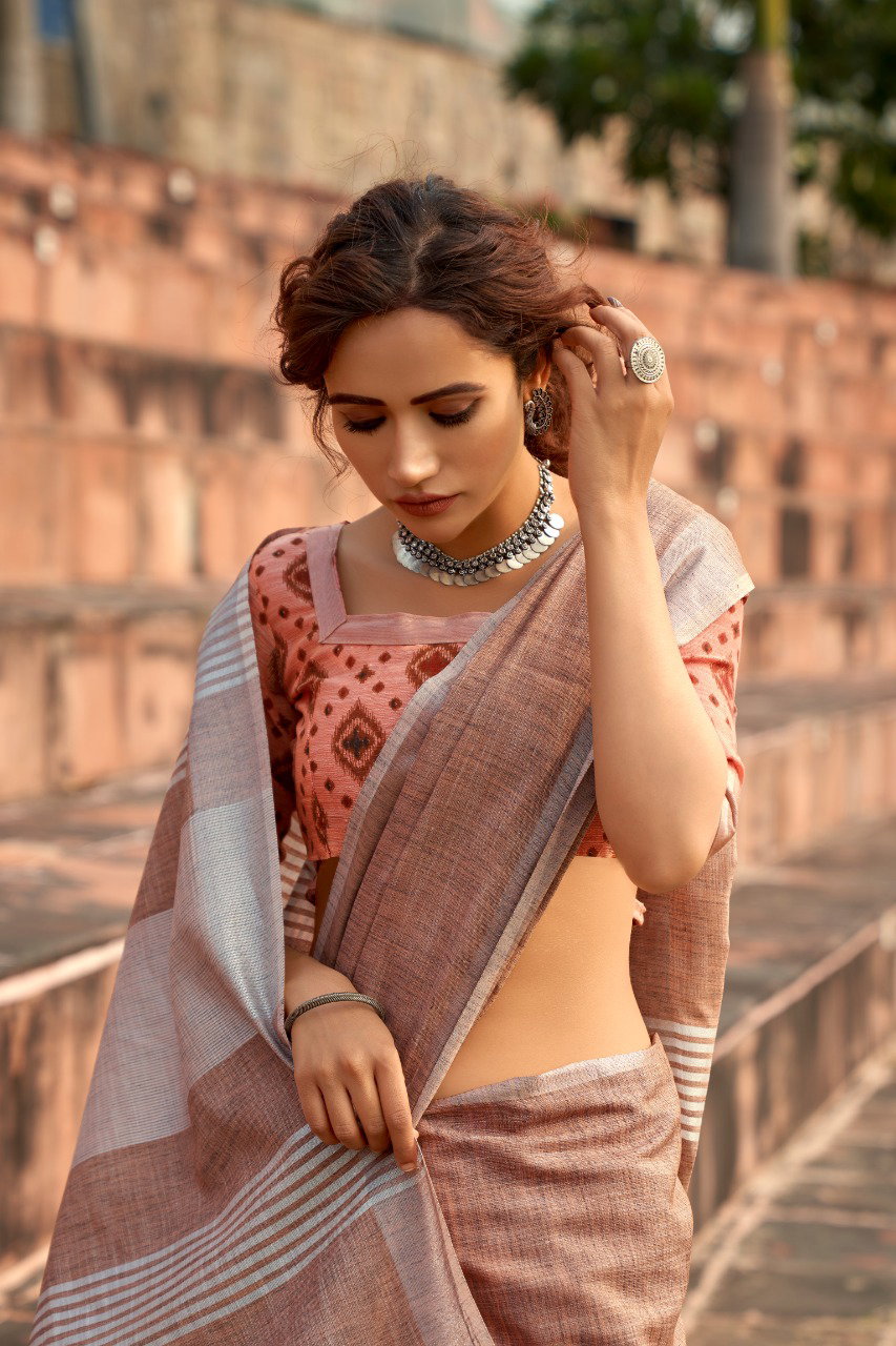RAJPATH ABHIRUPI SOFT LINEN  SILK SAREE 11