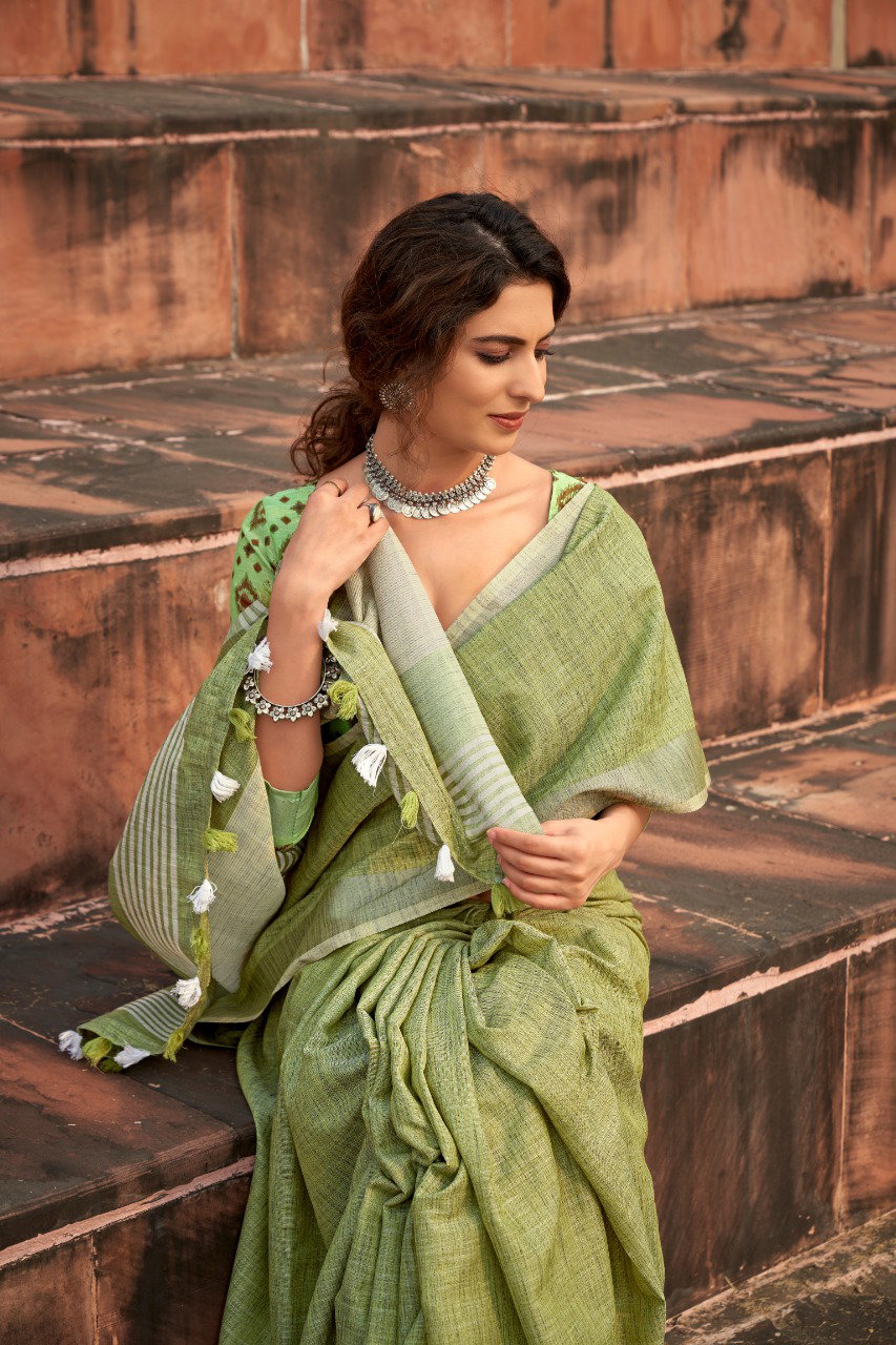 RAJPATH ABHIRUPI SOFT LINEN  SILK SAREE 8