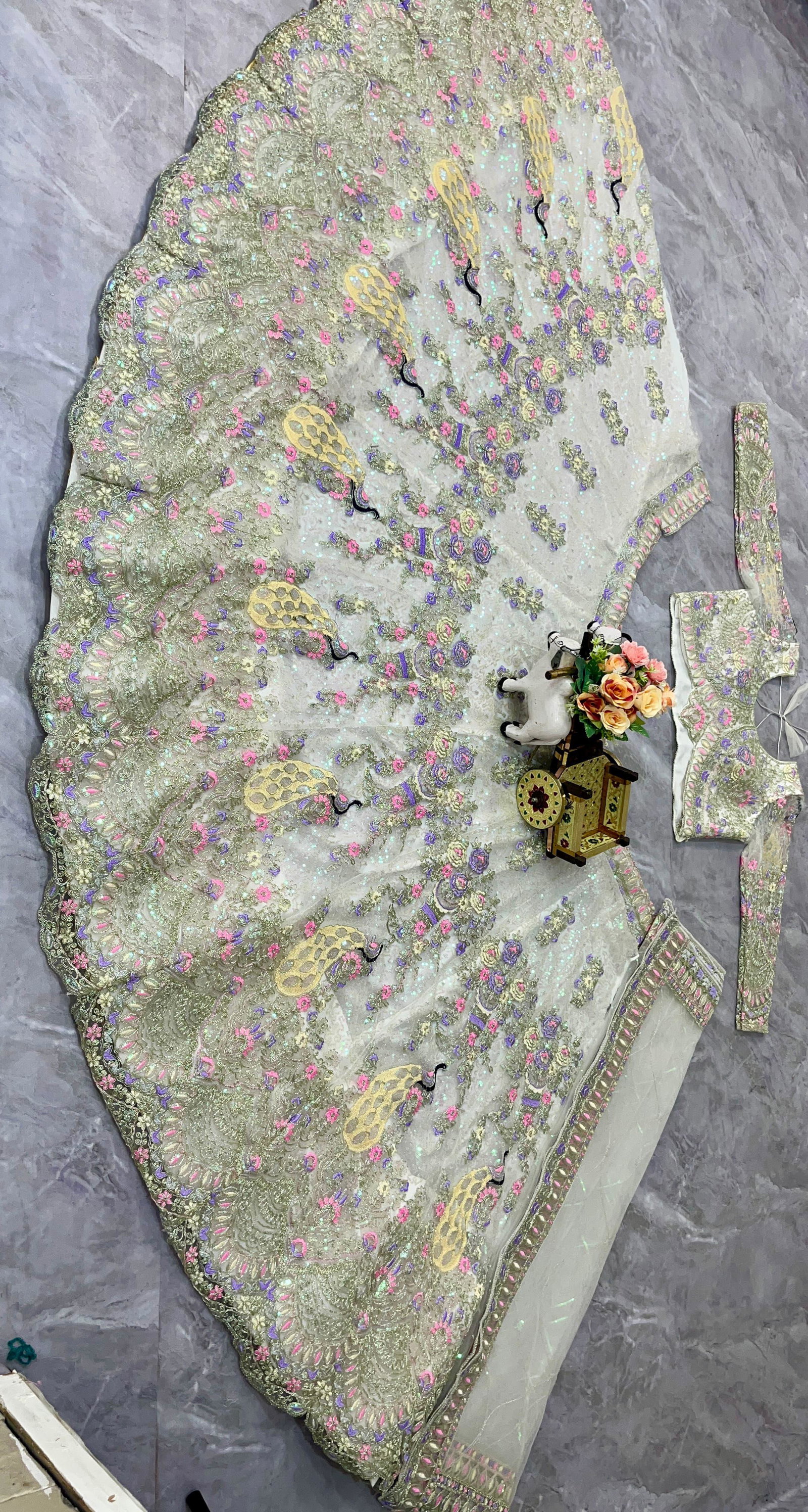 BOLLYWOOD  FANCY LEHENGA CHOLI WITH 4 MTR FLAIR CODING SEQUENCES WORK LEHENGA OFF WHITE 4