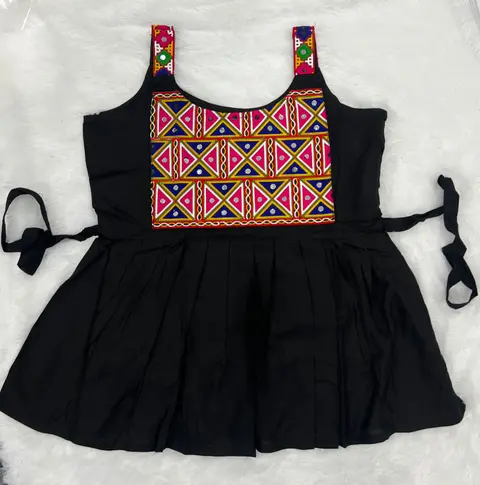 Navratri Garba Special sleeveless short top 5