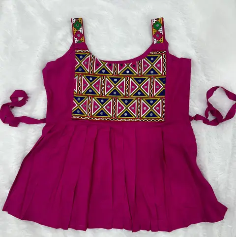 Navratri Garba Special sleeveless short top 3