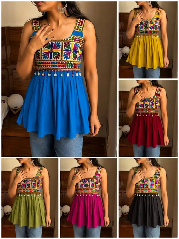 Trending Navratri Short Top 2026
