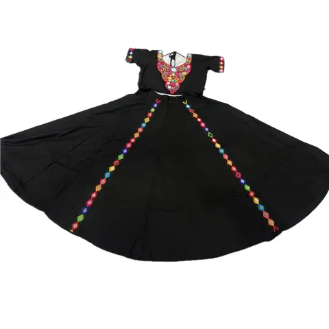 Trendy Navratri Chaniya Choli Surat 2