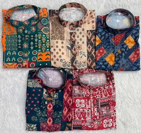 Traditional Printed Kurta Pyjama for Men 2