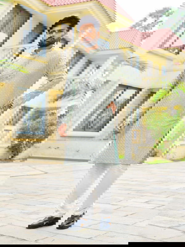 Trendy Men’s Ethnic Kurta with Embroidery – Festive Collection