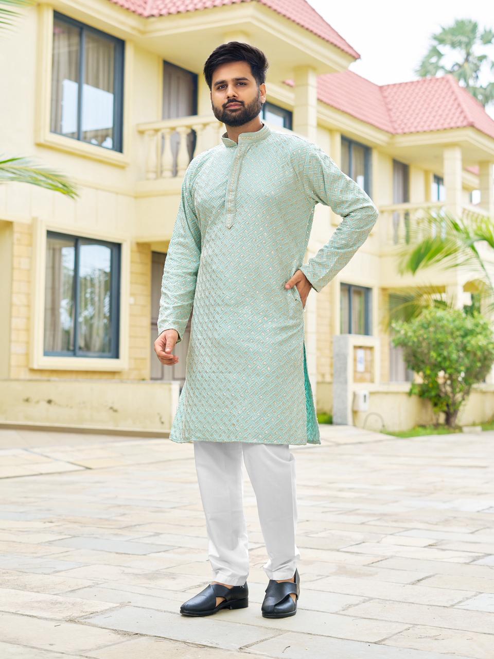 Royal Look Men’s Festive Kurta set with Sequins Work 1
