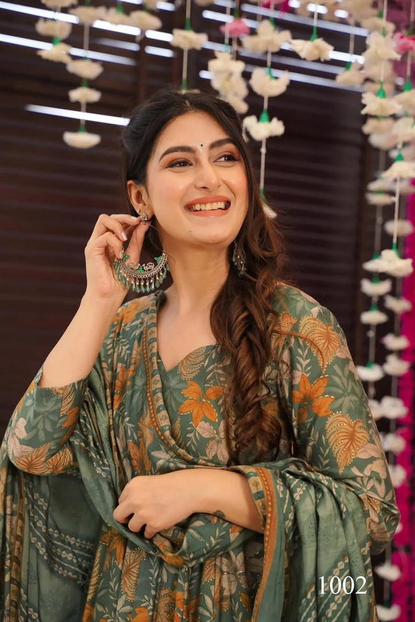 TEJASVEE TARIKA VOL-02 1001 TO 1004 DESIGNER GEORGETTE WESTERN WEAR WHOLESALER IN INDIA