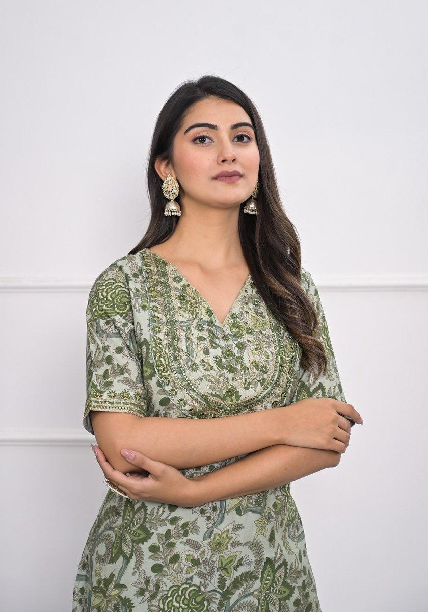 TANISHA MAYRA 1001 TO 1006 DESIGNER KURTI WHOLESALER IN INDIA 1