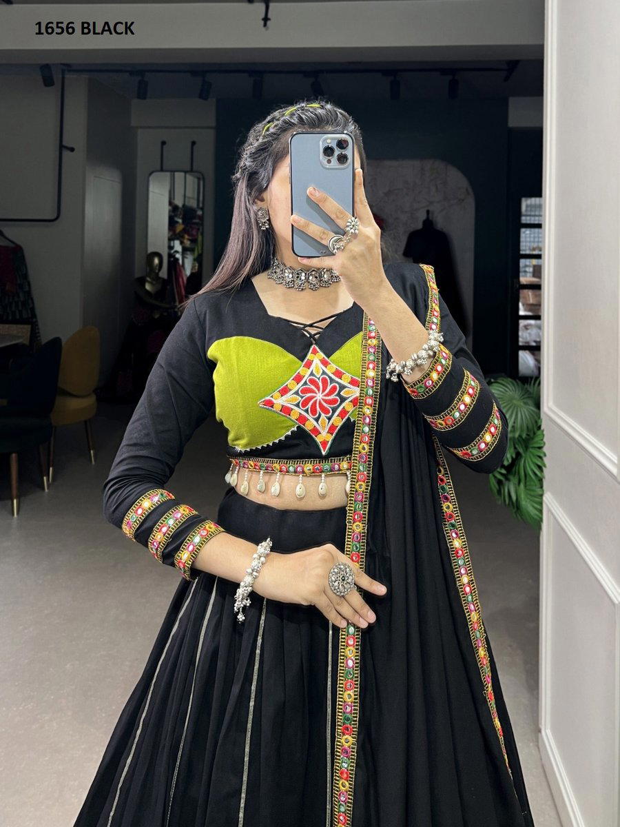 AAWIYA 1656 BLACK DESIGNER LEHENGA CHOLI WHOLESALER IN SUART 1