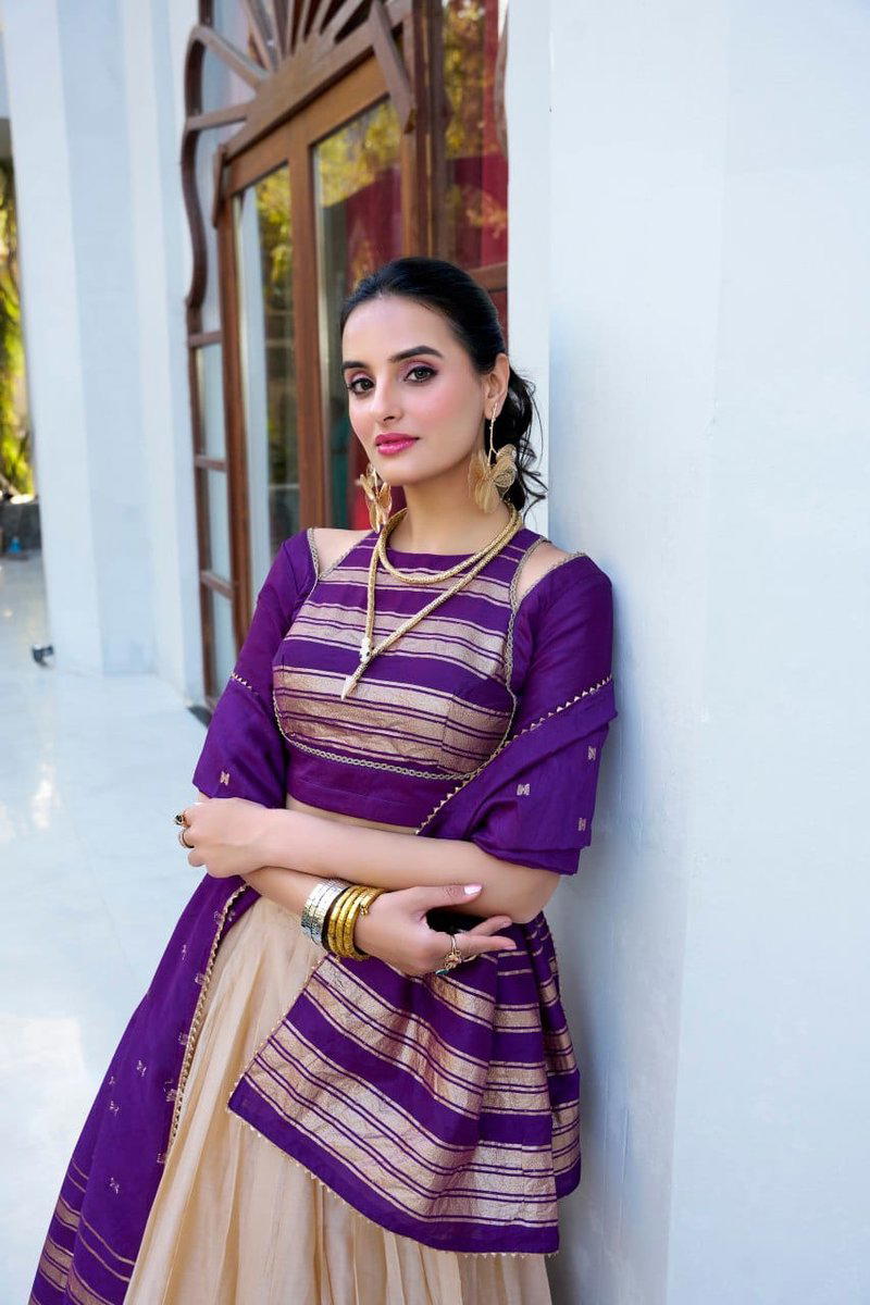 LNB MITALI 1908 COLOUR’S DESIGNER LEHENGA CHOLI WHOLESALER IN INDIA 1