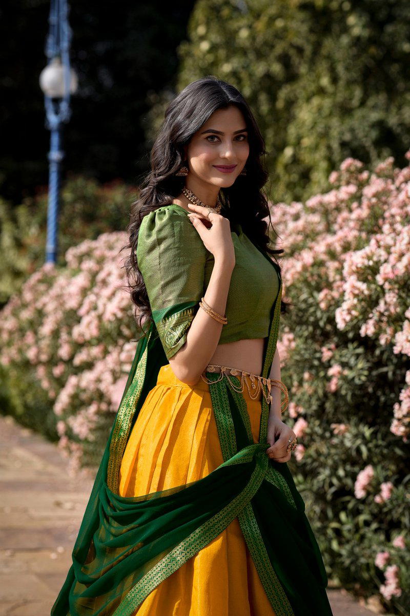 LNB KASHVI 2001 DESIGNER LEHENGA CHOLI WHOLESALER IN INDIA 1