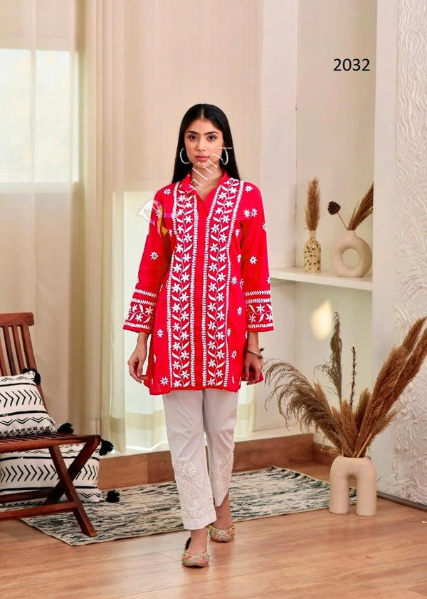 THANIYA BY SAGAR IMPEX CHIKANKARI SHORT KURTI MANUFACTURER IN INDIA