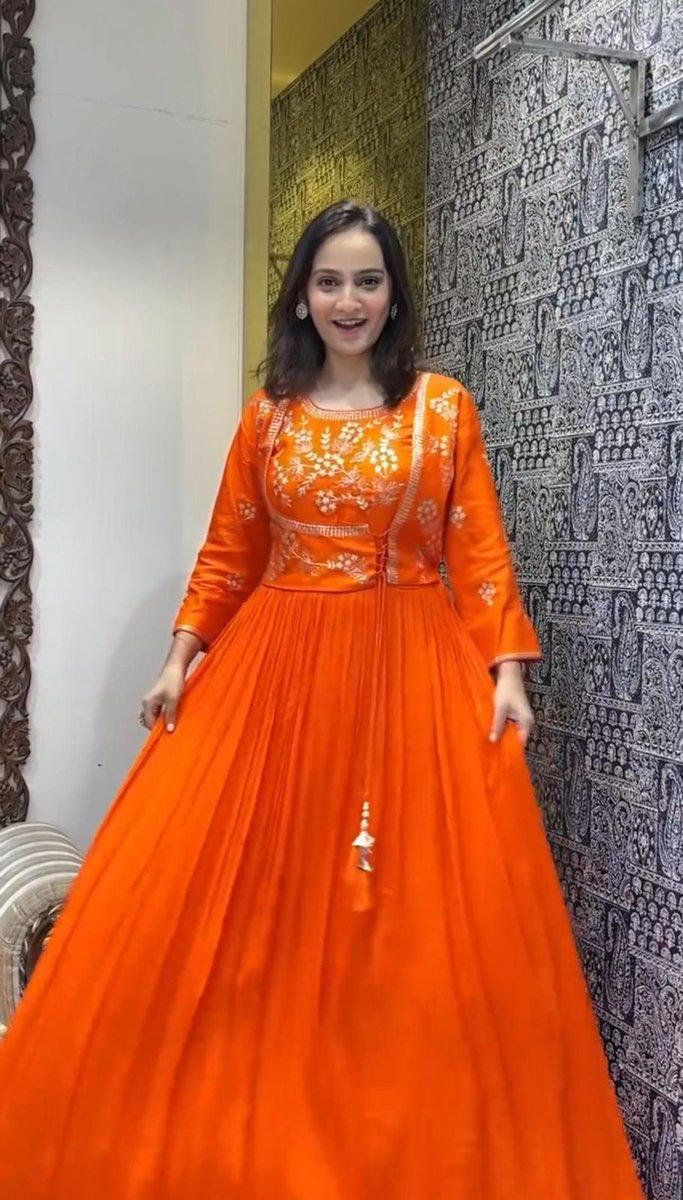 TAPI 220 DESIGNER CHINON GOWN WHOLESALER IN INDIA 1