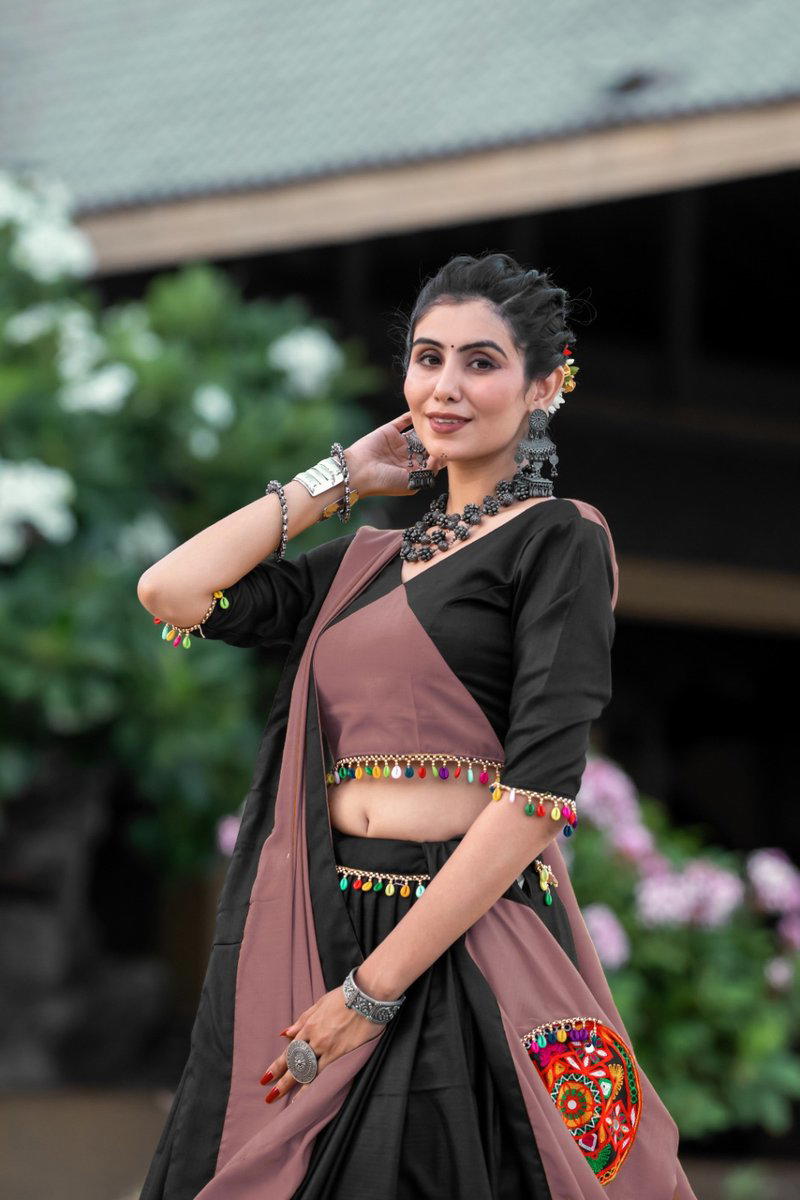 AAWIYA 7066 TRADITIONAL LEHENGA CHOLI WHOLESALER IN INDIA 1