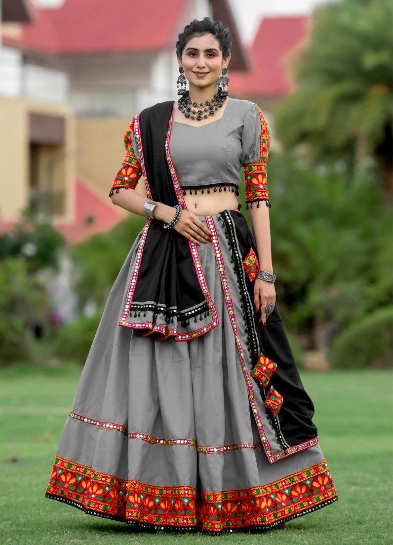 AAWIYA 7067 COLOUR‚ÄôS DESIGNER LEHENGA CHOLI WHOLESALER IN INDIA 1
