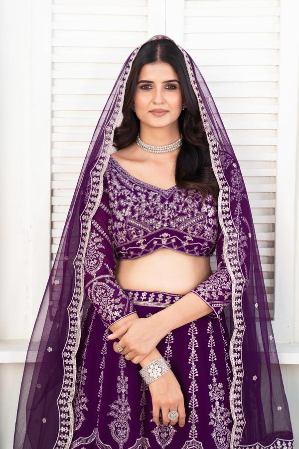 DN 5017 BY DVD DESIGNER GEORGETTE LEHENGA CHOLI WHOLSALER IN INDIA
