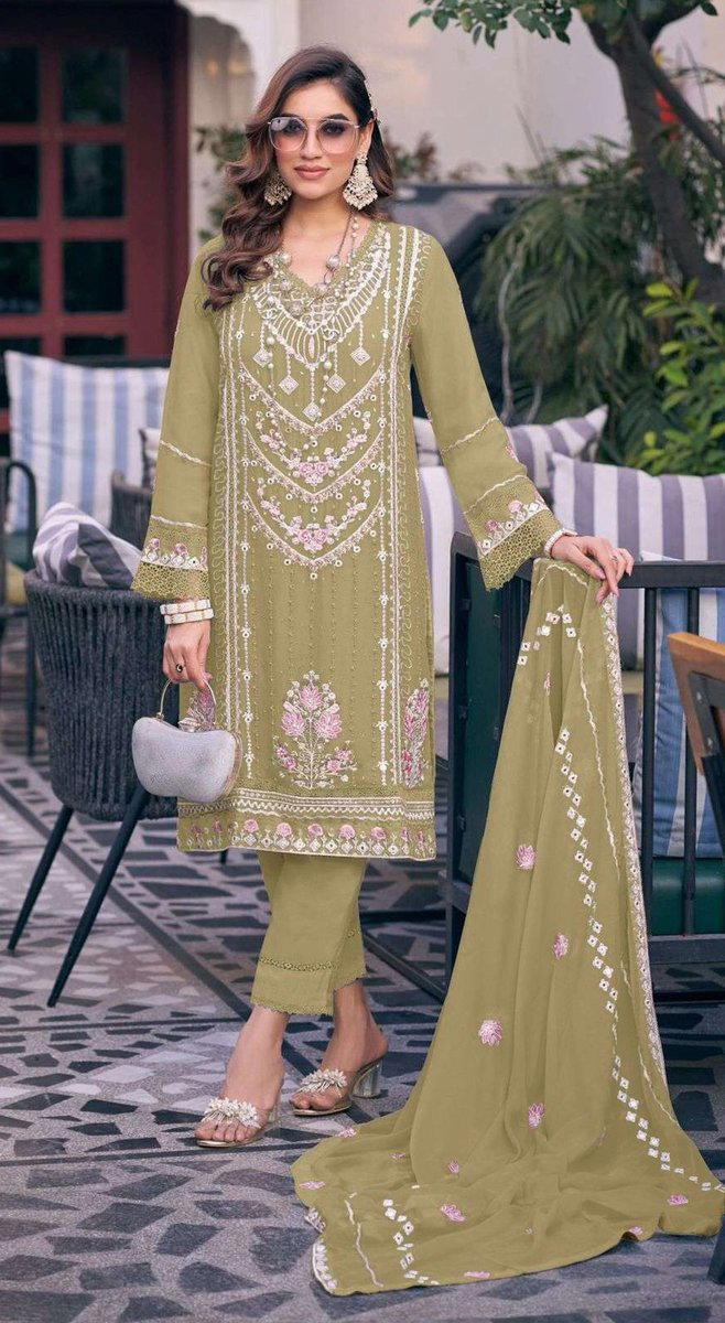 PAKISTANI 1097 BY MAARiA-A DESIGNER PAKISTANI SALWAR SUIT WHOLESALER IN INDIA 1