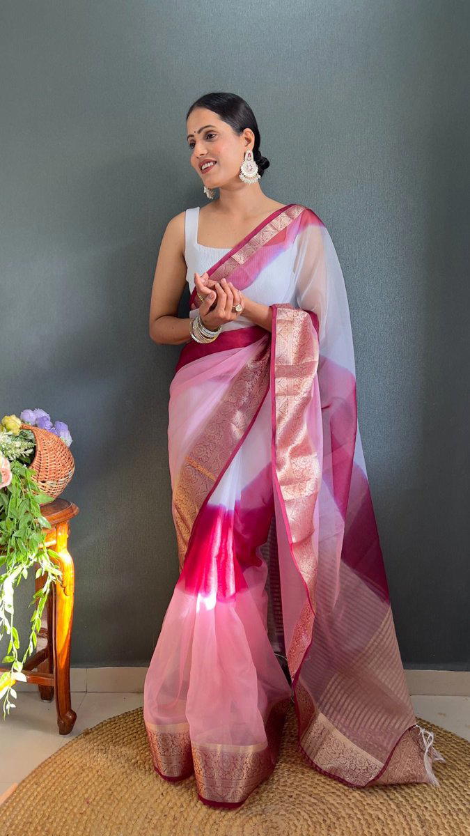 CM 797 BY SAGAR IMPEX WEAVING SAREE WHOLESALER IN INDIA 1