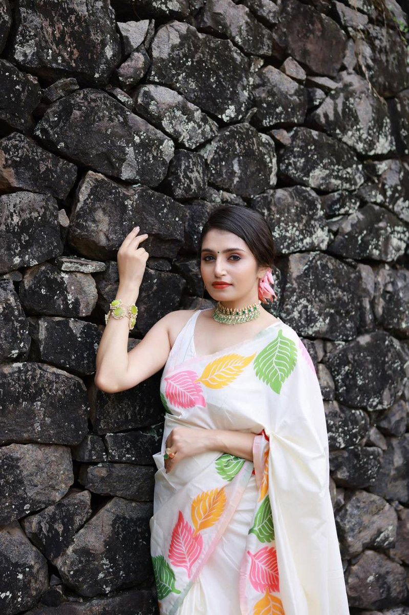 SF 628 BY SF DESIGNER LICHI SILK SAREE WHOLESALER IN INDIA 1