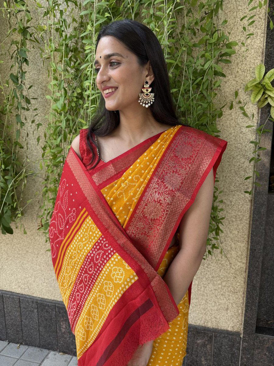 MIRA BELA DOLA SILK BANDHNI UNIFORM SPCIAL MB116 TO MB118 DESIGNER SILK SAREE WHOLESALER IN INDIA 1