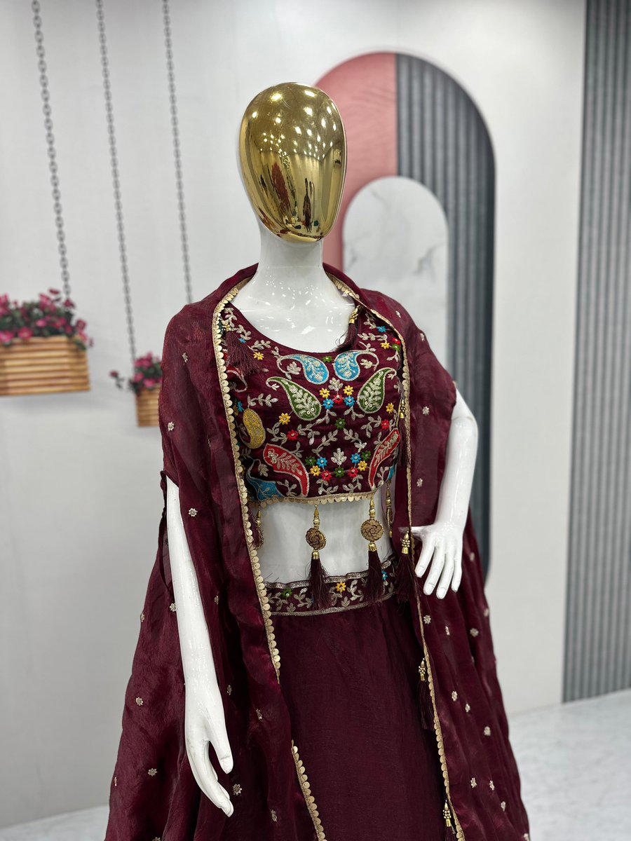 PC-501 BY PC DESIGNER FENDY LEHENGA CHOLI WHOLESALER IN INDIA 1