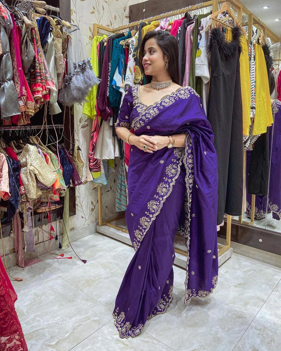 BT398 BY BT DESIGNER BOLLYWOOD SILK SAREE WHOLESALER IN INDIA 1