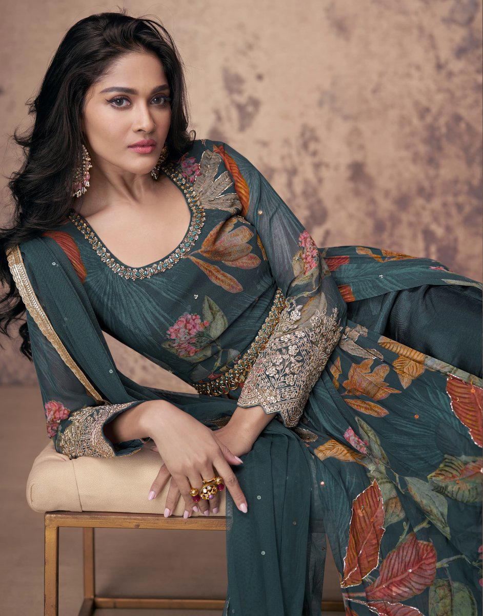 ANAMIKA BY SAYURI DESIGNER GEORGETTE GOWN WHOLESALER IN INDIA 1