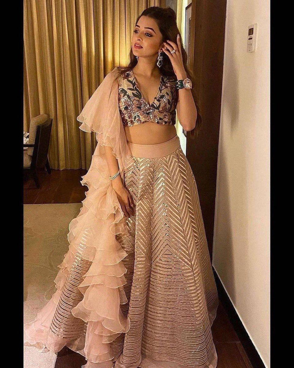D.NO167 BY FB DESIGNER SILK LEHENGA CHOLI WHOLESALER IN INDIA 1
