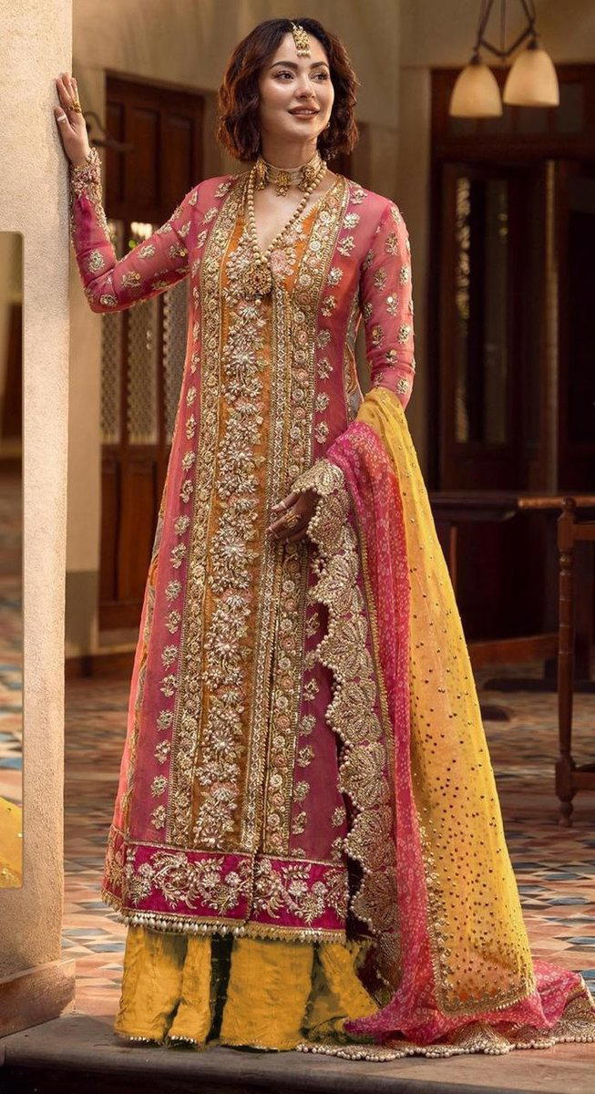 R 548 BY RAMSHA DESIGNER EMBROIDERY SALWAR SUIT WHOLESALER IN SURAT 1