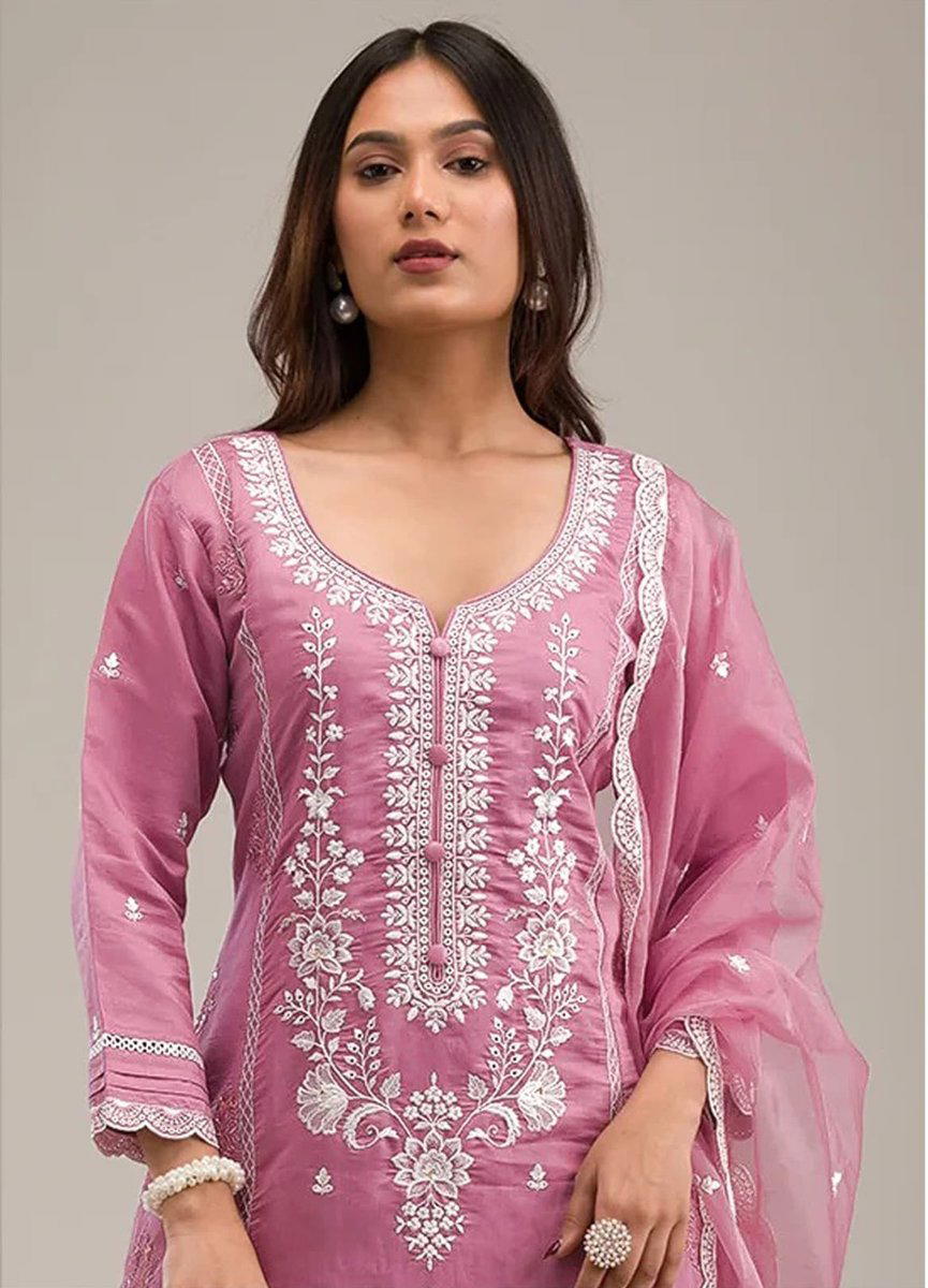 D.NO 901 BY SITARAH DESIGNER COTTON SALWAR SUIT WHOLESALER IN INDIA 1