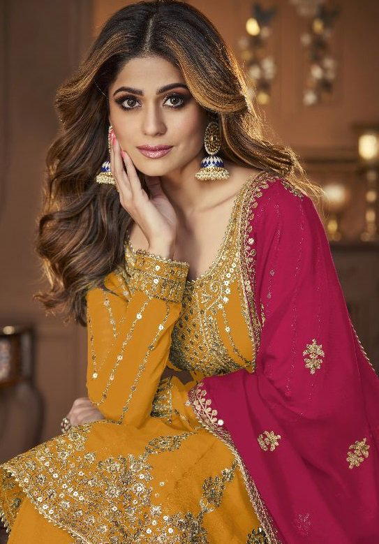 DN 9125 BY AASHIRWAD DESIGNER GEORGETTE PAKISTANI SALWAR SUIT WHOLESALER IN INDIA 1