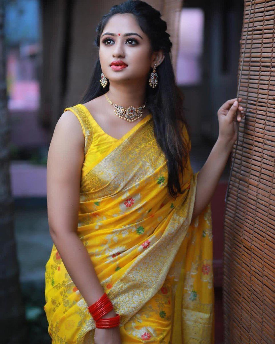LC 74 BY SF DESIGNER BANARSI KHADI GEORGETTE SILK SAREE WHOLESALER IN INDIA 1