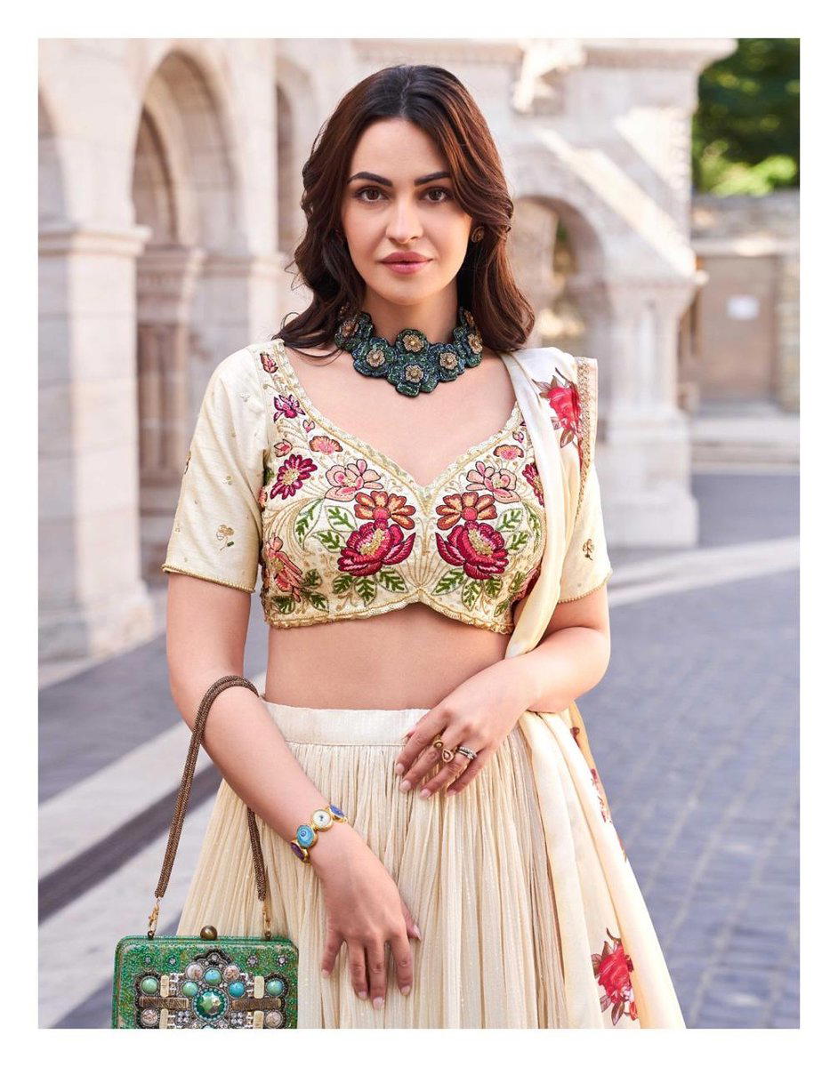 SAKHIYAA BY SAYURI DESIGNER CHINON SILK LEHENGA CHOLI WHOLESALER IN INDIA 1