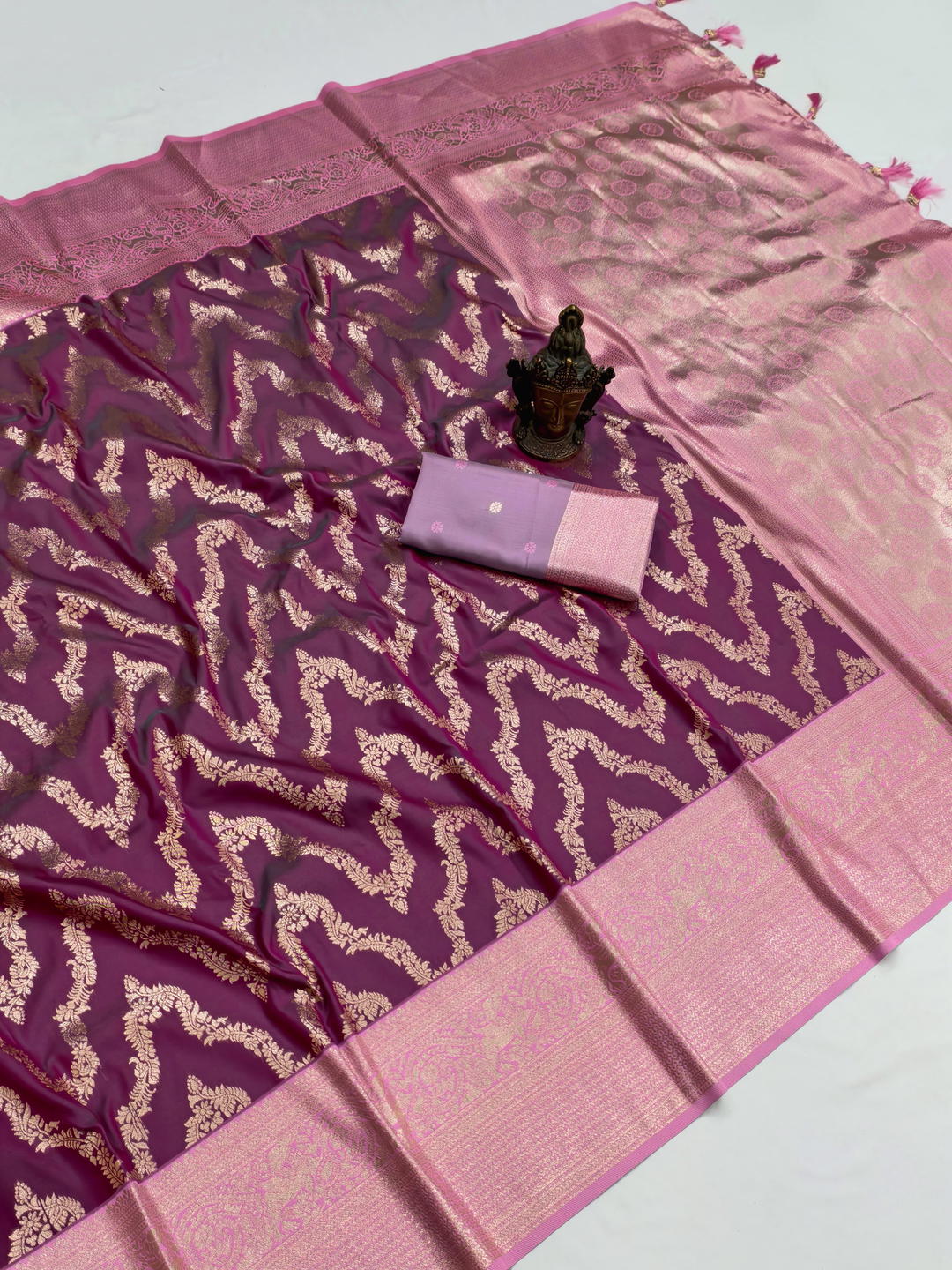 Necklace By Gk Trendz Designer Premium Silk Saree Wholesaler In India 1