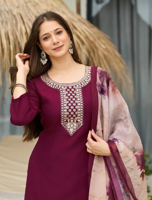 Stoberry By Fvd Designer Premium Salwar Kameez wholesaler In India
