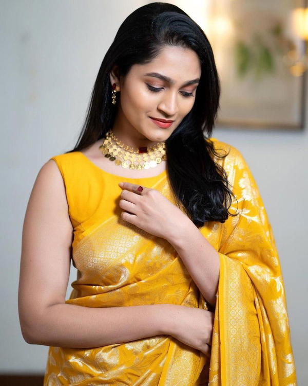 Kp 5076 By Kp Creation Designer Premium Silk Saree Wholesaler In India
